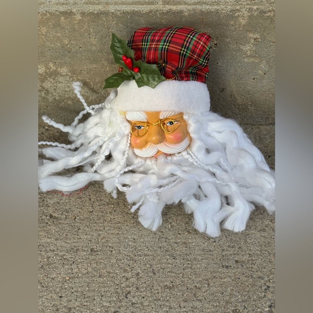 VTG Christmas House Santa Head Decor Ornament